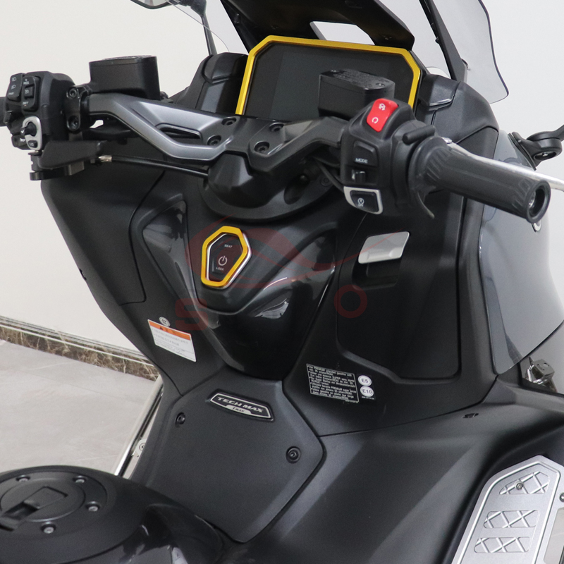 For YAMAHA TMAX560 TECH MAX 20 - Tech Table Accessories 评论和价格