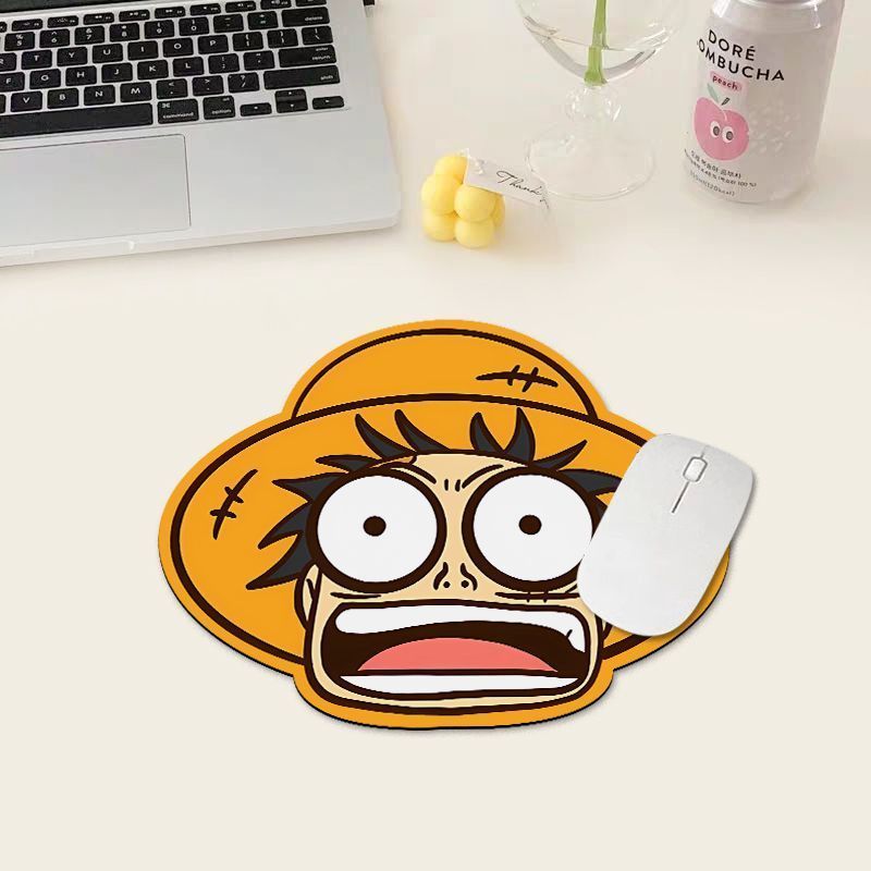 One Piece Luffy Mouse Pad, Sma - Tech Accessories For Office Desk 评论和价格