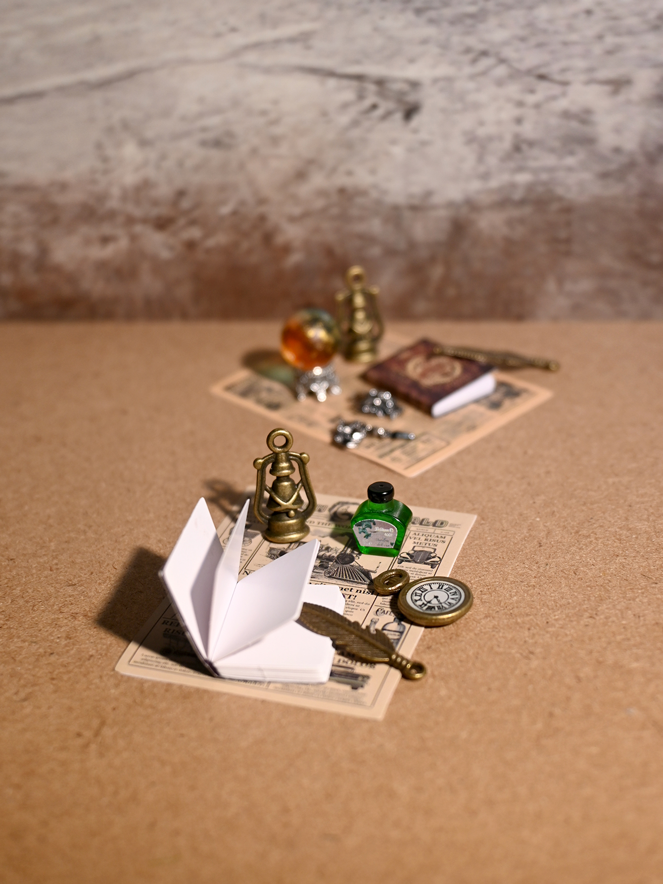 Miniature Replica Magic Vintag - Vintage Tech Accessories 评论和价格